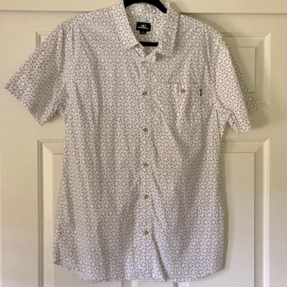 O’NEILL XL SS SHIRT WORN ONCE